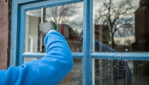 11 Window Cleaning Secrets from the Experts!