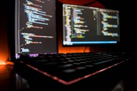 Choosing the Right HOA Accounting Software for Your Community