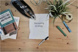 The Three Big Lies of Attraction Marketing