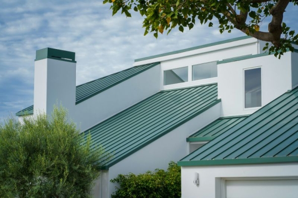 Commercial Roofing Decisions That Support Portfolio Stability