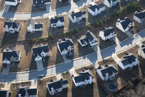 City Or Suburbs: Where Should You Buy A Home?
