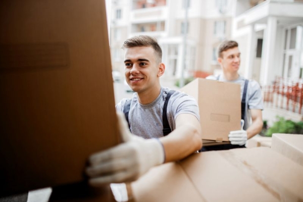 Why Seamless Moving Services Matter in Today’s Housing Market