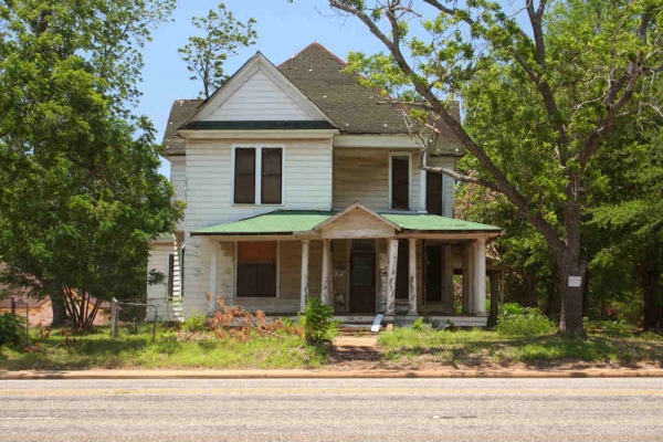 Nearly 15 Million Homes Are Vacant in the U.S. — Here's Where Most Are [New LendingTree Study]