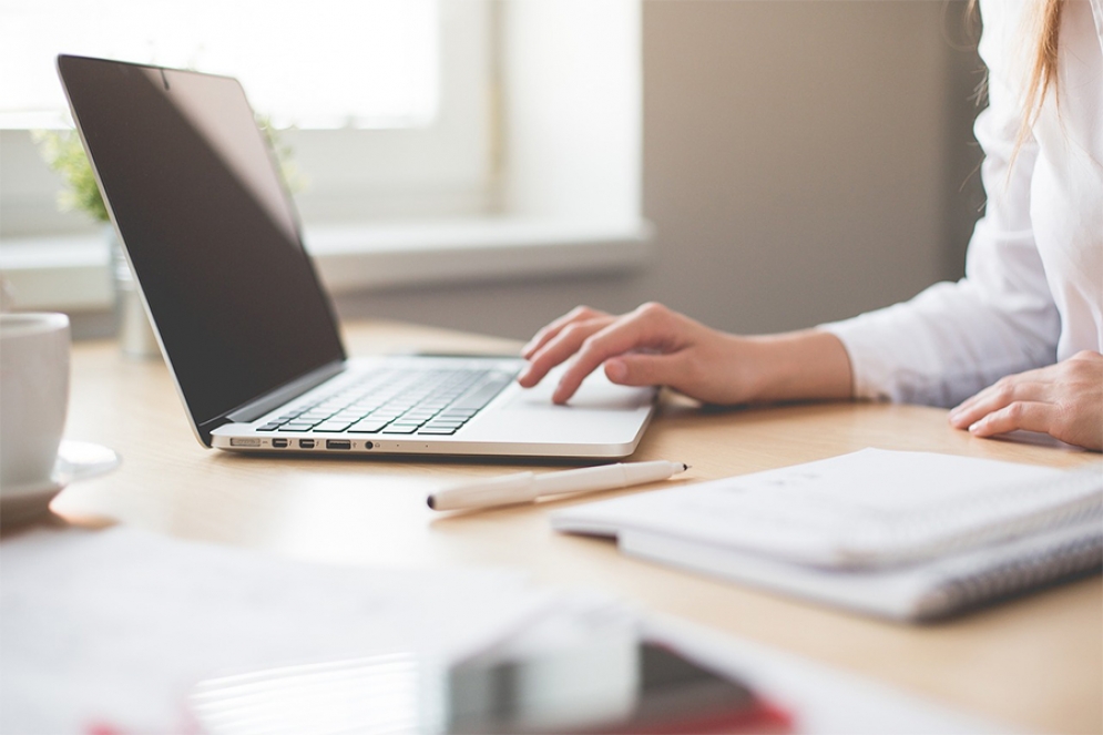 Contacts, Leads and Referrals: Your Life's Blood in Sales