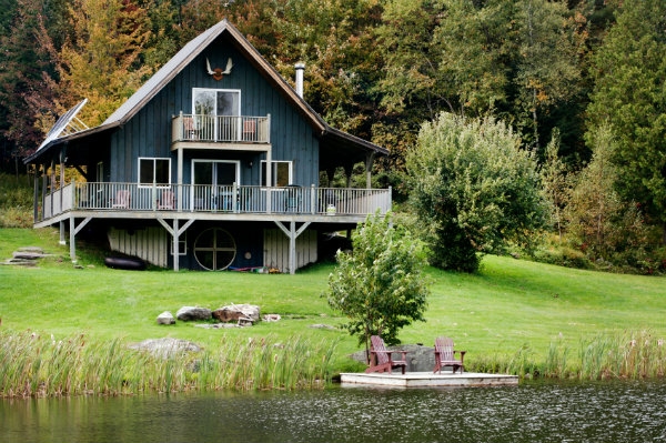 Canadians Love Their Cottages, Cabins And Chalets