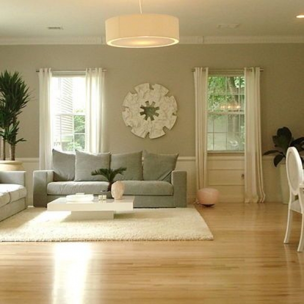 A Look at Your Living Room Flooring Options