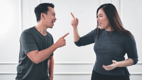 How to Deal with a Neighbor Dispute
