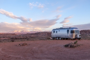 Buying a Mobile Home? 4 Important Things to Keep in Mind