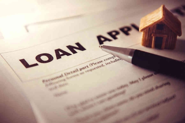 Women 30% More Likely to Be Denied a Mortgage [New LendingTree Report]