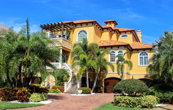 4 Steps to Add Value to Your House &amp; Impress Homebuyers