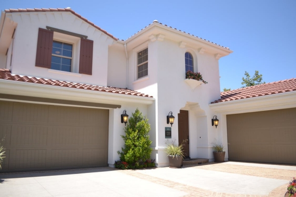 How to Find the Right House to Buy