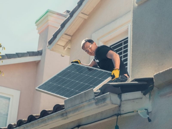 Seasonal Roof Repair: Preparing Your Home for Extreme Weather