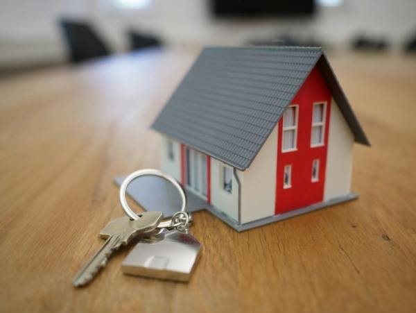 Advantages of Selling to We Buy Houses Companies in Detroit MI