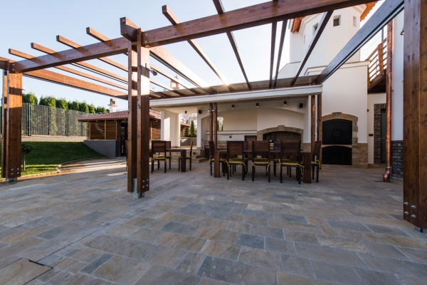Four benefits of installing pergolas at your property