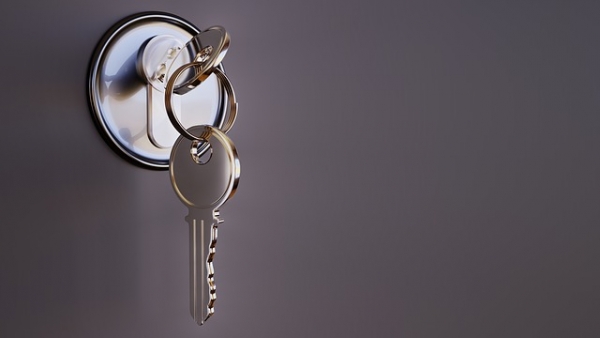 Emergency situation: What to do if you have locked yourself out?
