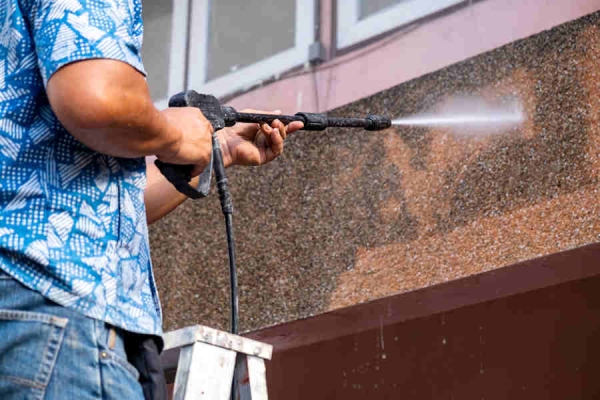 Why Professional Power Washing Is Essential for Homes and Businesses