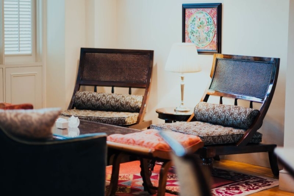 Why Heirloom Furniture Still Matters in a Fast World