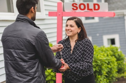 The Psychology of Homebuyers: What Spaces Create Instant Trust
