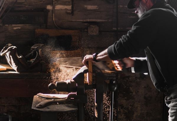 Wooden Wonders: Building Beautiful Home Projects with Expert Tips