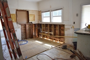 How to Make Money With Real Estate: Learn When to Flip, Rent, or Hold.