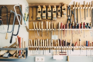 3 Tips For Cleaning Out Your Garage