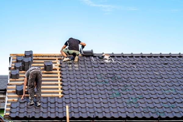 The Benefits of Timely Commercial Roof Replacement for Your Business