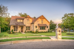 Getting Your Home Ready for a Sale: A Guide to Exterior Renovations