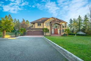 Home Renovation for Resale: Strategic Updates to Increase Your Home's Market Value