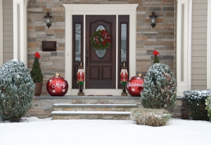 Tips for Handling a Holiday Season in a New Home