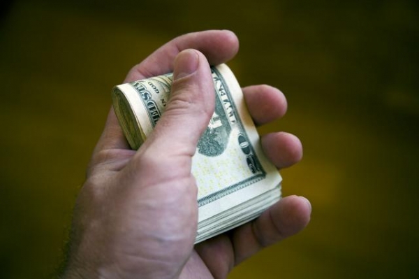 How to cut the cost of moving house