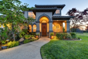 6 Lawn Care Maintenance Ideas That Will Help Sell Your Home Faster