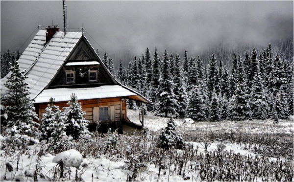 Looking for a Bargain? Put on That Winter Jacket and Go Buy a Home Before the Spring Thaw