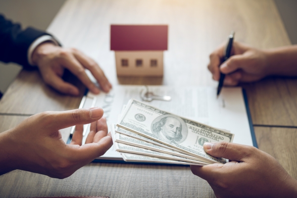 Does It Pay To Sell To Cash Home Buyers?