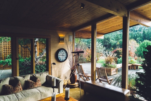 5 Landscaping Tasks That Increase the Value of Your Home