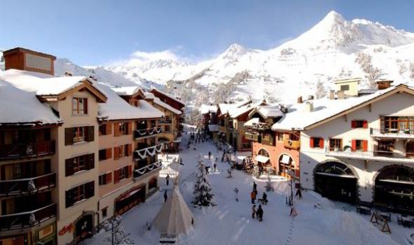 4 Things to Consider Before Buying a Ski Property