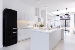 7 Tips To Keep Your Kitchen Clean And Safe