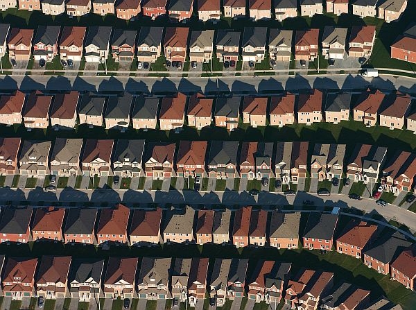 Canadian Housing Policies Could Hurt Economy, Analysts Warn