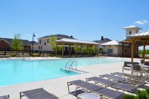 How a Pool Builder Can Work With Planned Communities