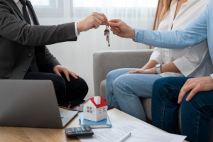 Preparing Your Home to Sell Faster and Increase Its Value