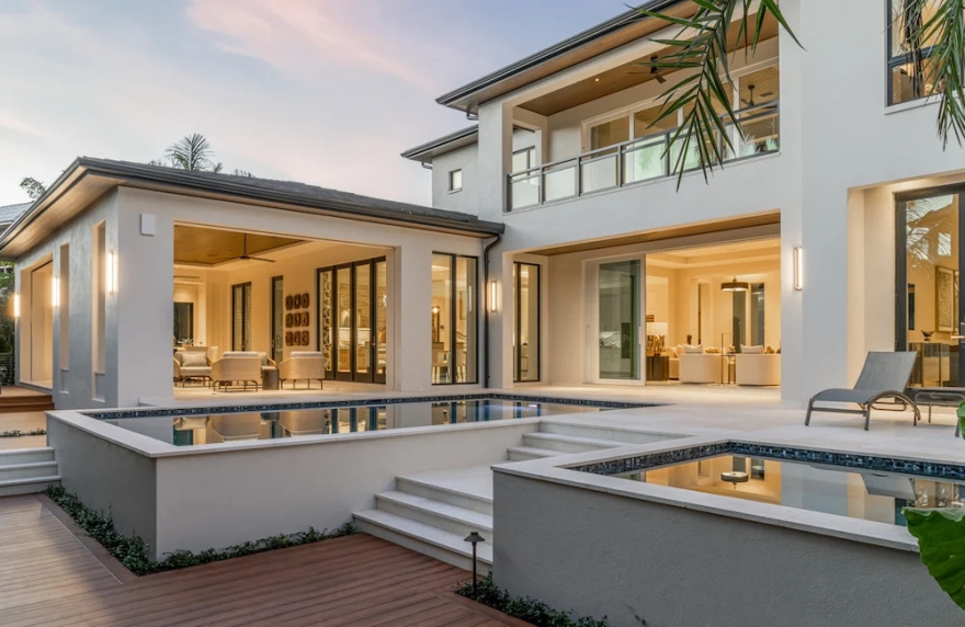 Influence, Income, and Illusion: Is Luxury a Marketing Mirage?