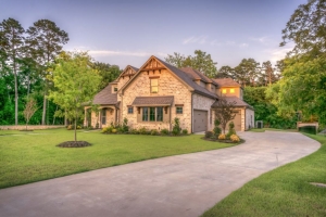 Spring Renovations: 4 Ways to Improve Your Home Once the Ice Melts