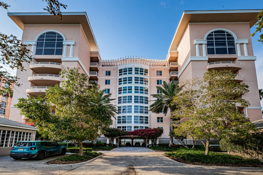 Former Penthouse of Tampa Bay Rays' Original Owner, Vince Naimoli Enters Market