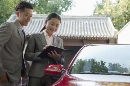 Real Estate on the Move: How Agents Use Mileage Tracker Apps to Save on Taxes and Optimize Routes
