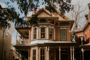 What to Know Before Buying a Historic Home
