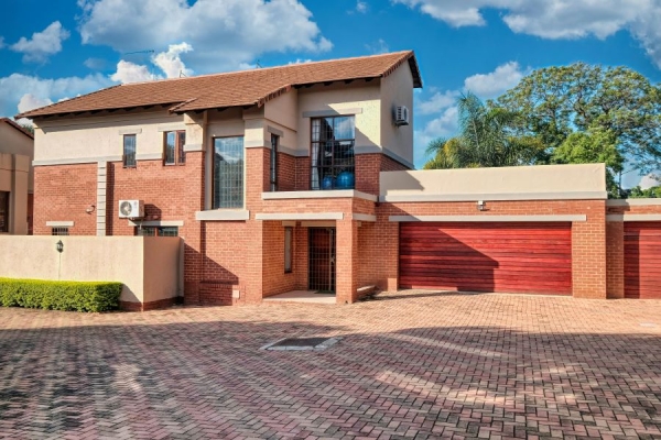 Smart Homes Start with Smart Garage Doors: Upgrade It Today