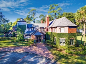 Historic Homes for Sale in St. Augustine FL- Every corner of St. Augustine is rich with a long history waiting to be discovered.