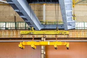 Machinery Hoists 101: Uses, Types and Buying Advice