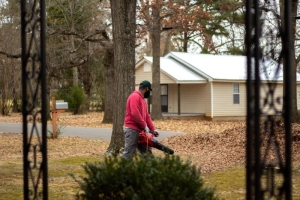 4 Mistakes to Avoid When Cleaning Your Gutters With a Leaf Blower