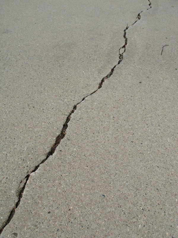 Comparing Traditional and Modern Concrete Repair Methods