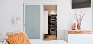 Pros And Cons Of Walk In Wardrobes
